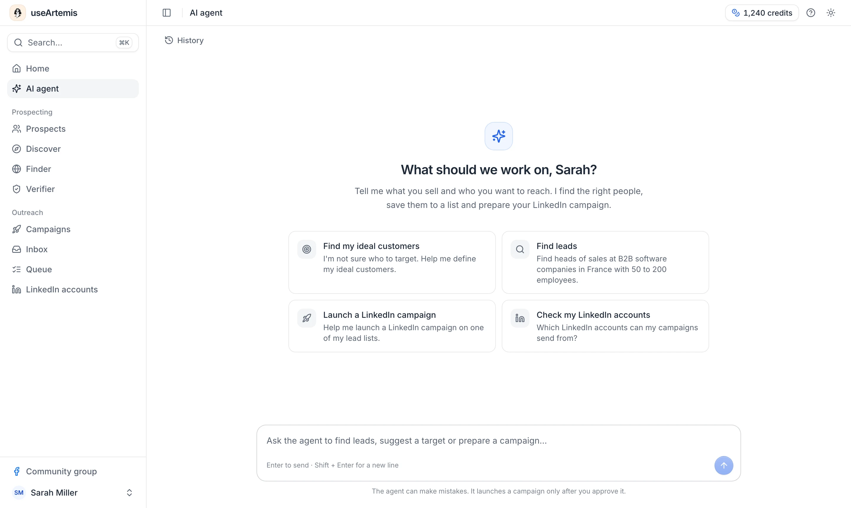 The AI agent start page with its four suggestions and the message box, AI agent selected in the sidebar